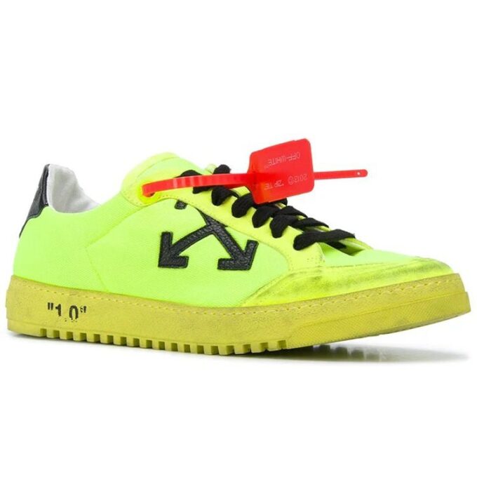 2.0 Zapatillas casuales amarillas
