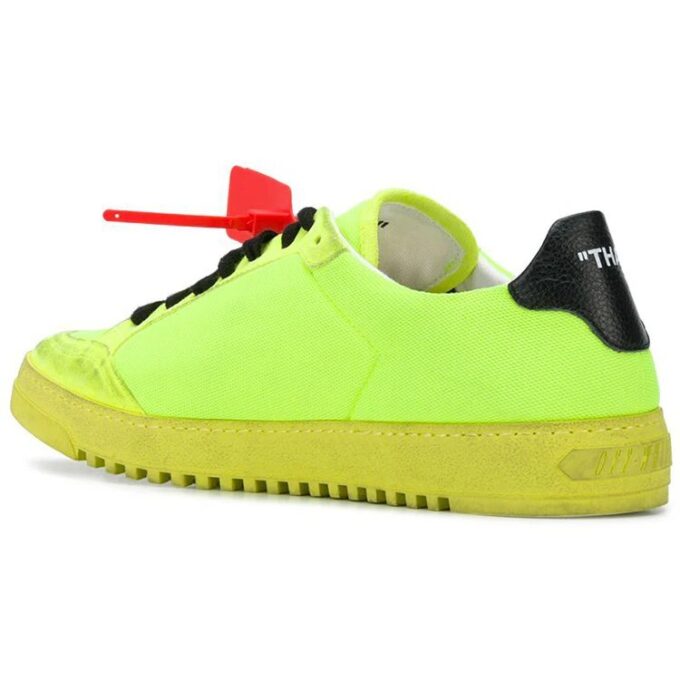 2.0 Zapatillas casuales amarillas