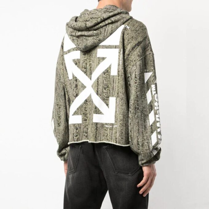Algodón con estampado de logotipo de camuflaje con flechas diagonales
