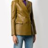 Blazer Off-White de doble botonadura con etiquetas en pico