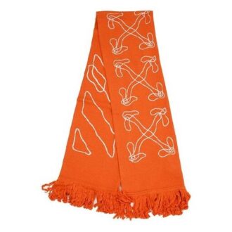 Bufanda naranja con diseño abstracto de flechas