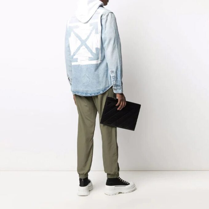 Camisa azul de manga larga con solapa y hebilla Off-White para hombre, colección primavera-verano 2021