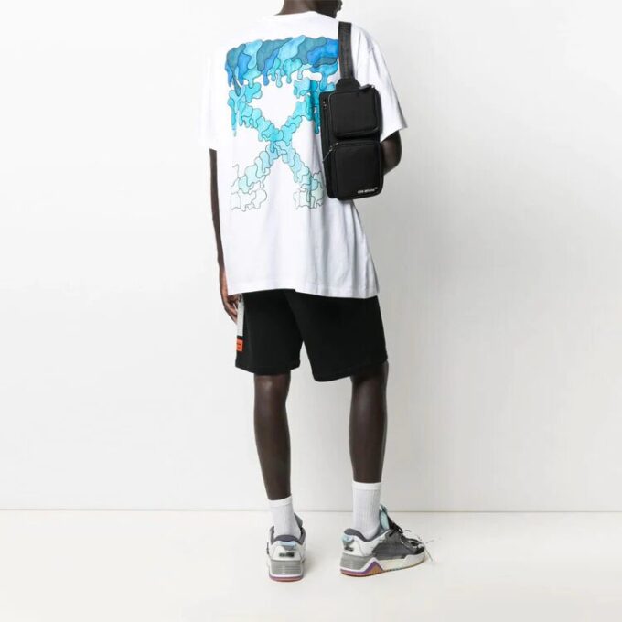 Camisa blanca de manga corta y corte holgado con estampado de letras, colección primavera-verano 2021