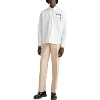 Camisa blanca de manga larga con estampado de rayas diagonales y bolsillos para hombre de Off-White, colección FW22