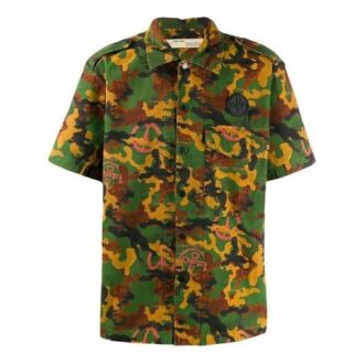 Camisa de manga corta con estampado de camuflaje, versión verde