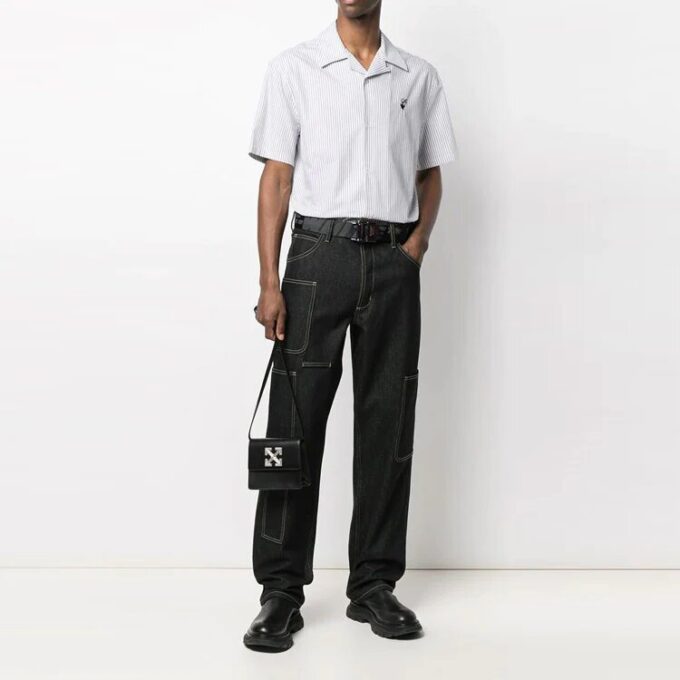 Camisa de pantalón corto con rayas informal SS21, versión en blanco