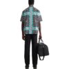 Camisa negra de manga corta holgada con solapa y estampado completo del logotipo clásico Off-White para hombre FW22