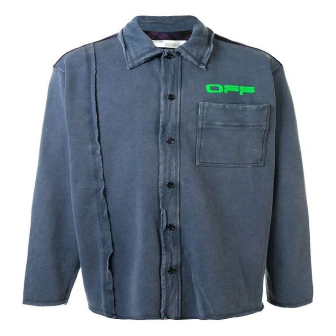 Camisas con botones y estampado del logotipo