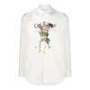Camisas con estampado en el pecho, blancas