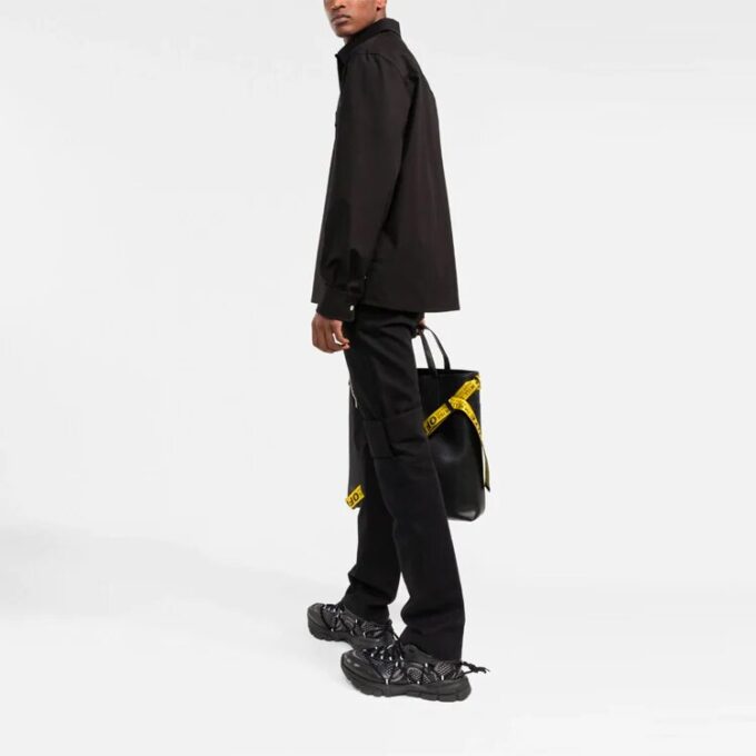 Camisas de manga larga con bolsillo en el pecho FW21, corte holgado, negra