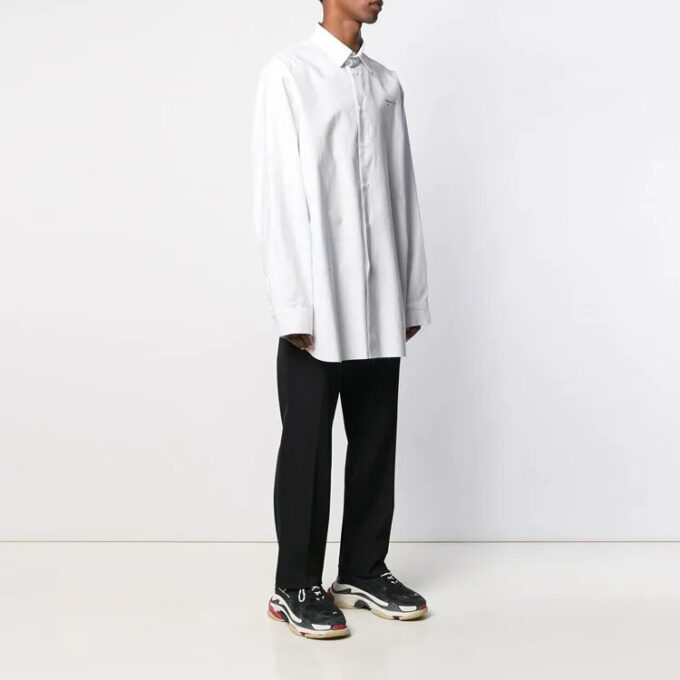 Camisas de manga larga con estampado bordado, color liso y corte holgado, en blanco