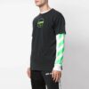 Camiseta ajustada con logo de mano, pantalones cortos, negros