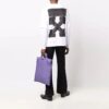 Camiseta blanca de hombre Off-White con estampado de flechas, doble capa en las mangas, manga larga y corte holgado