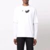 Camiseta blanca de hombre Off-White con estampado de flechas, doble capa en las mangas, manga larga y corte holgado