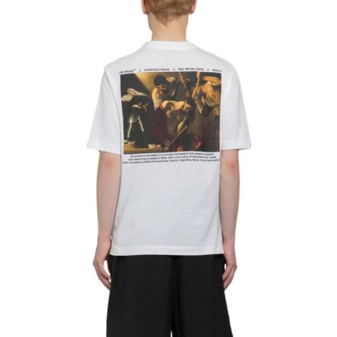 Camiseta blanca de manga corta con estampado de letras del alfabeto SS22