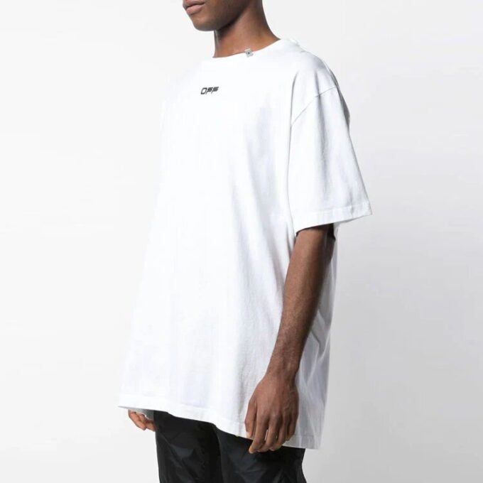 Camiseta blanca de manga corta con estampado del logotipo de Caravaggio en la espalda, colección primavera-verano 2020