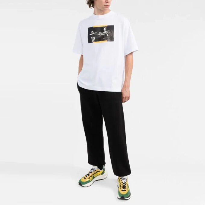 Camiseta blanca de manga corta y cuello redondo con estampado Caravaggio de Off-White para hombre, colección FW21, corte entallado