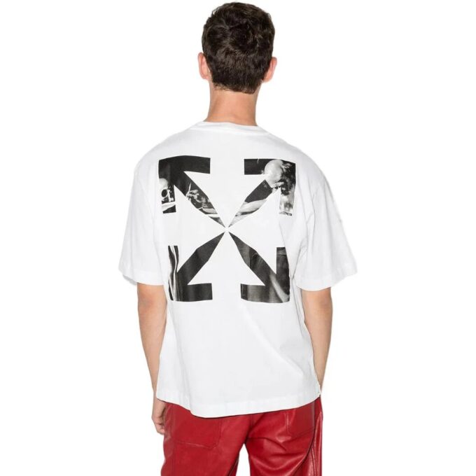 Camiseta blanca de manga corta y cuello redondo con estampado del logotipo y motivo de flechas Caravaggio de Off-White para hombre, colección primavera-verano 2022