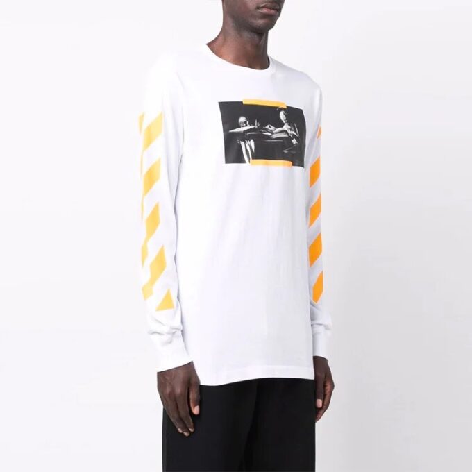 Camiseta blanca de manga larga Off-White para hombre FW21 con pintura de Caravaggio