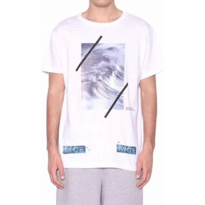 Camiseta casual de manga corta con cuello redondo y estampado de ondas alfabéticas, color blanco