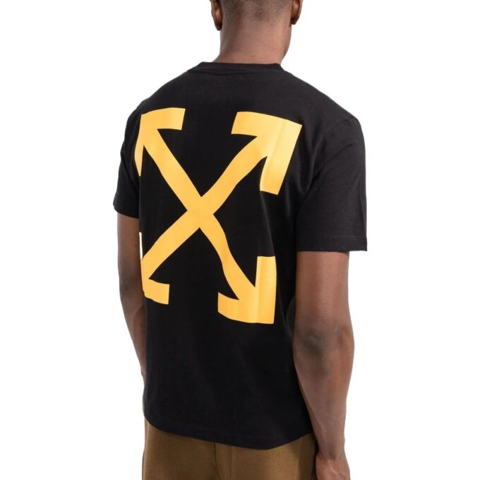 Camiseta casual de manga corta Off-White para hombre FW22 con estampado del personaje Caravaggio Arrow en negro