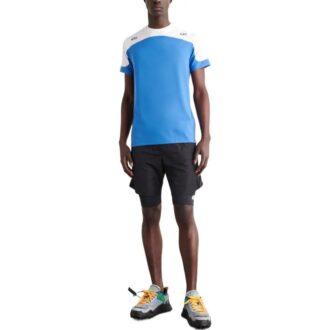 Camiseta con estampado del logotipo y bloques de color «Azul-Blanco»