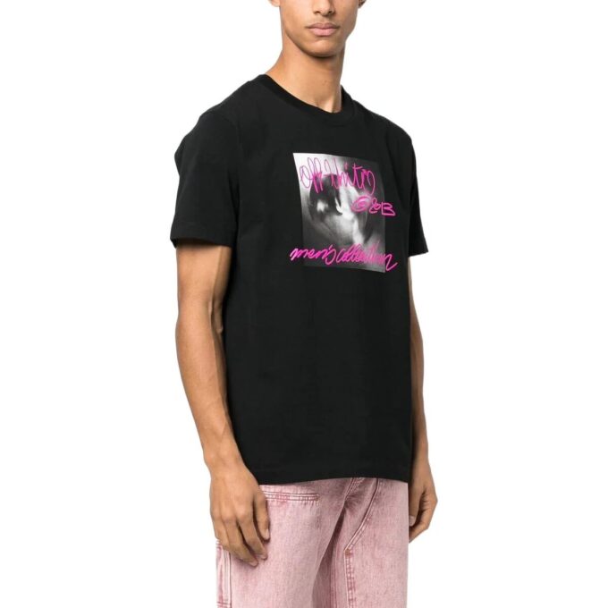 Camiseta con estampado gráfico «Negro»