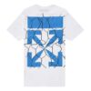 Camiseta con flechas verdes en la valla, estampado de flechas, pantalones cortos, blancos