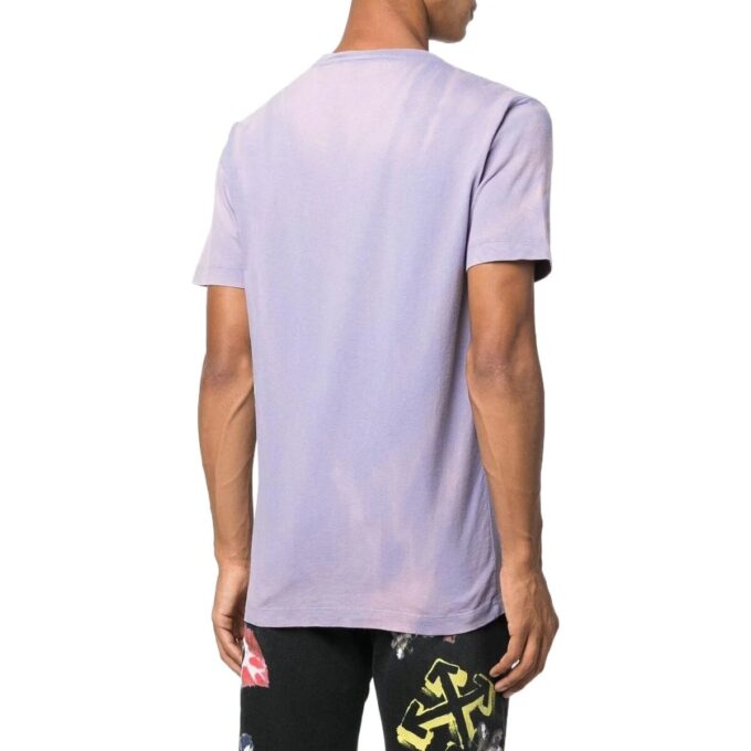 Camiseta con rotulado «Laundry» de la colección primavera-verano 2022
