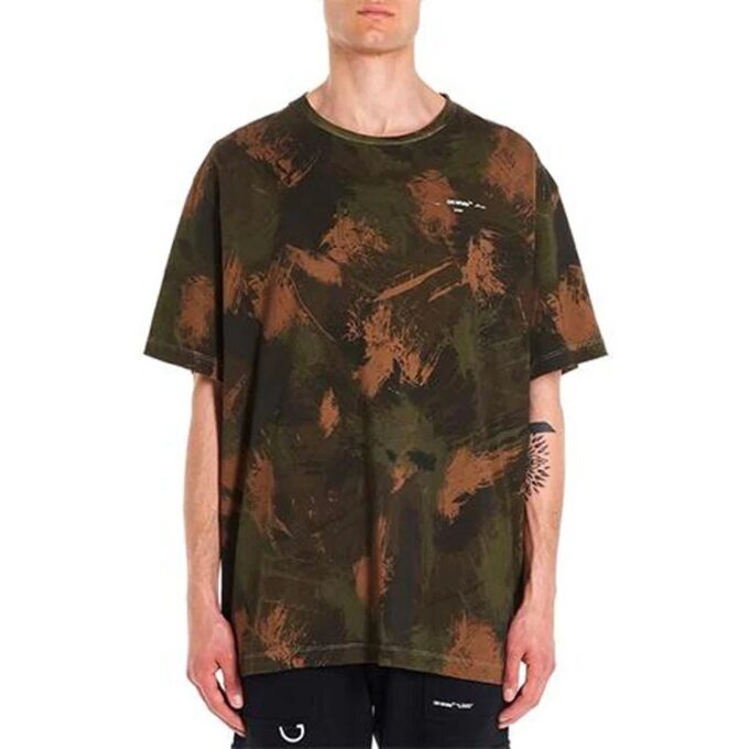Camiseta de manga corta con estampado de camuflaje y cuello redondo oversize