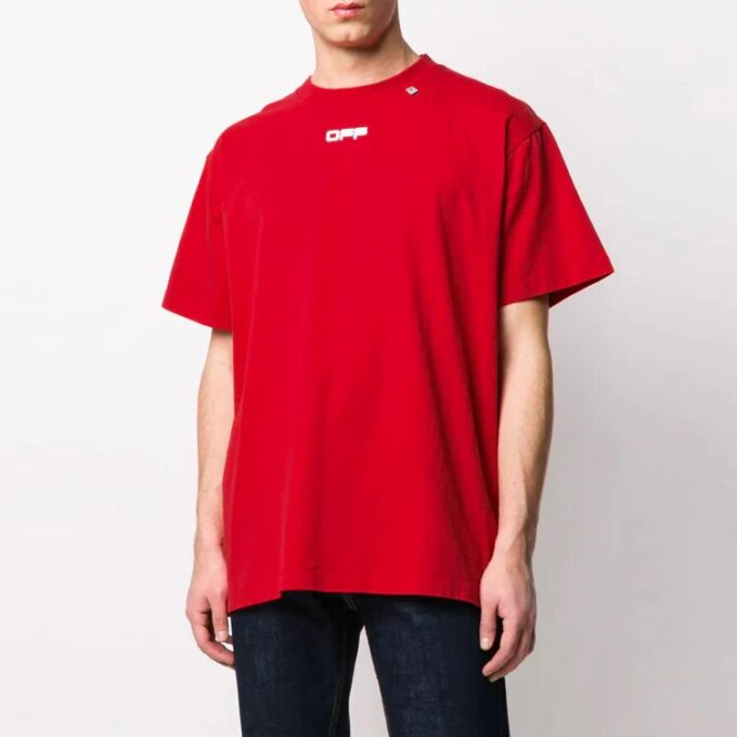 Camiseta de manga corta con estampado de flecha roja