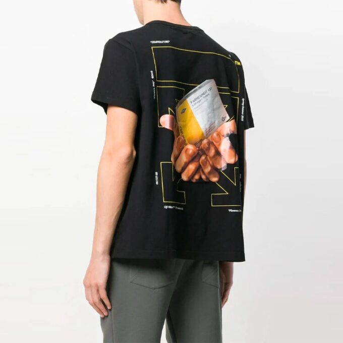 Camiseta de manga corta con logo básico