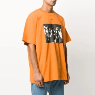 Camiseta de manga corta de cuello redondo con estampado de flechas para hombre de Off-White en color naranja