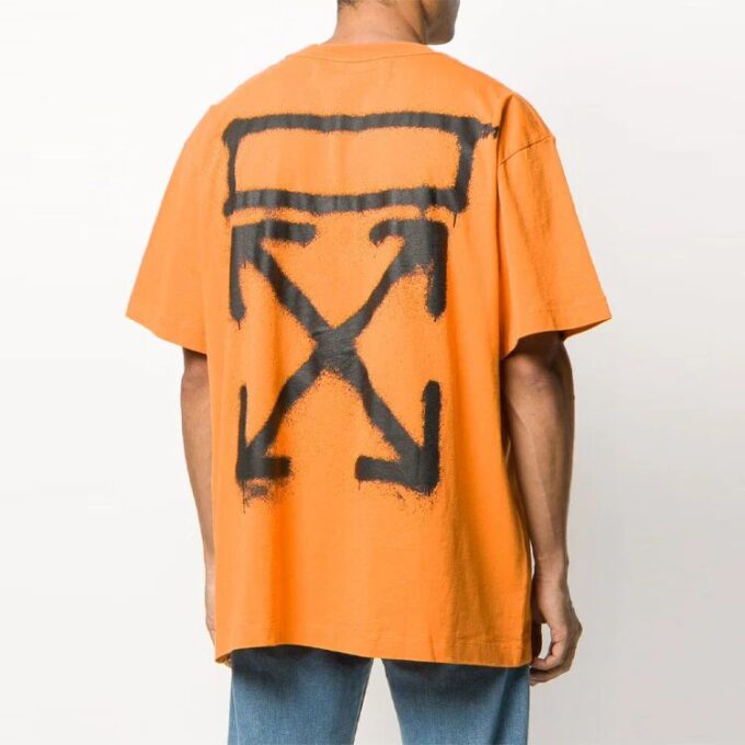 Camiseta de manga corta de cuello redondo con estampado de flechas para hombre de Off-White en color naranja