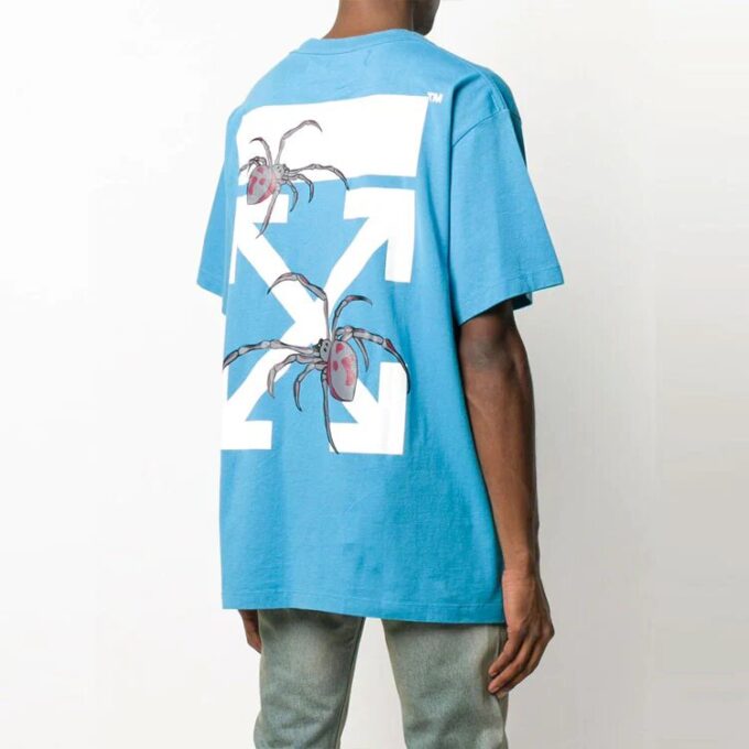 Camiseta de manga corta holgada con estampado de flechas arachno, azul