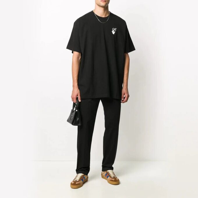 Camiseta de manga corta oversize con estampado de flechas
