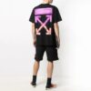 Camiseta de manga corta SS21 con flecha y degradado rosa para hombre, color negro