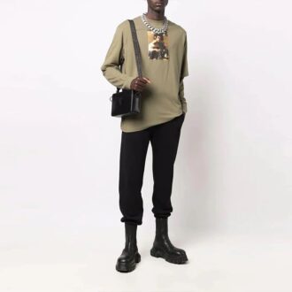 Camiseta de manga larga holgada para hombre Off-White con estampado Caravaggio Niños en verde militar Camiseta de manga larga holgada para hombre Off-White con estampado Caravaggio Niños en verde militar
