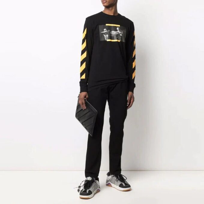 Camiseta de manga larga Off-White para hombre FW21 con estampado de Caravaggio en negro
