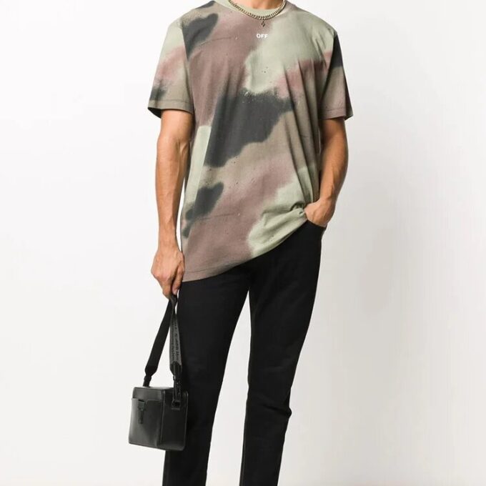 Camiseta de pantalones cortos con estampado de camuflaje
