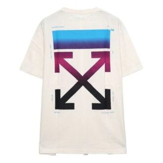 Camiseta oversize de manga corta con diseño de flechas degradadas