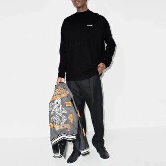 Camiseta Off-White para hombre FW21 con logo, letras, flecha, cuello redondo, manga larga y corte holgado en negro Camiseta Off-White para hombre FW21 con logo, letras, flecha, cuello redondo, manga larga y corte holgado en negro