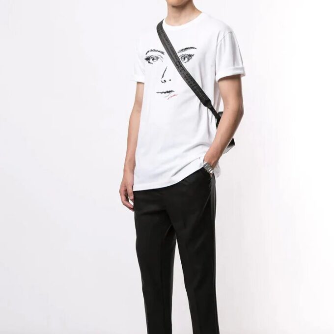 Camiseta unisex de manga corta con estampado de bocetos, color blanco
