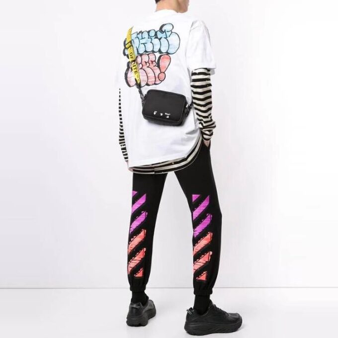 Camiseta unisex SS21 con diseño de grafitis, color blanco