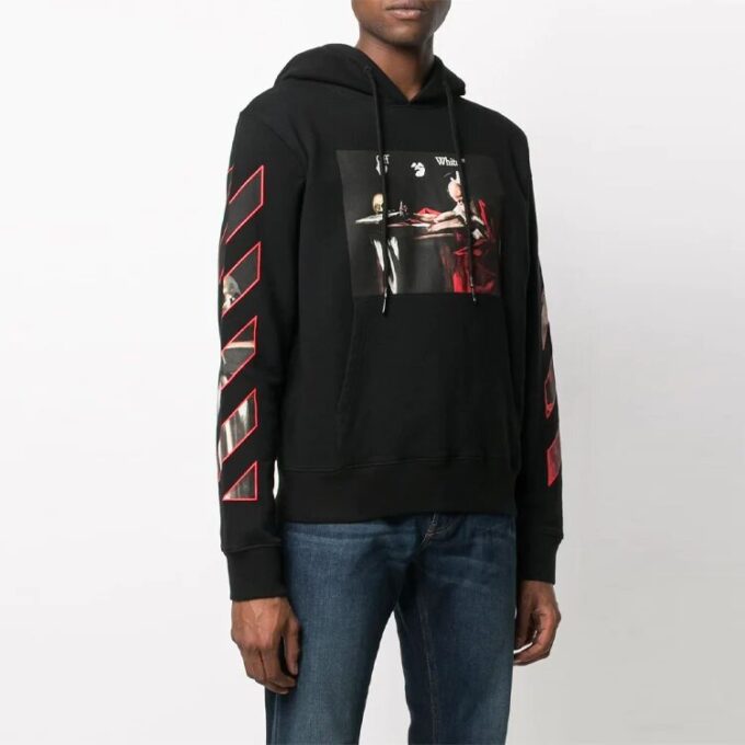 Caravaggio con estampado, corte holgado, negro