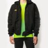 Chaqueta bomber con capucha y motivo de flechas estampadas