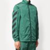Chaqueta con adornos de rayas diagonales