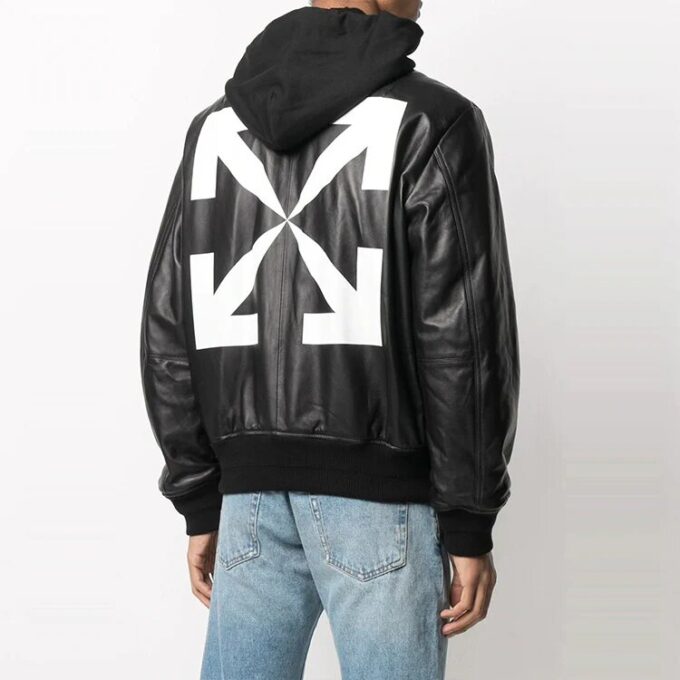 Chaqueta con capucha y estampado SS21, negra