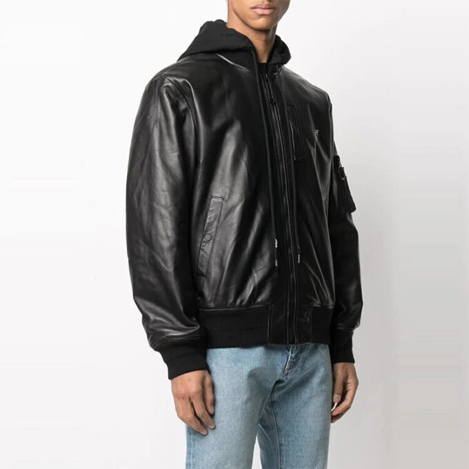 Chaqueta con capucha y estampado SS21, negra