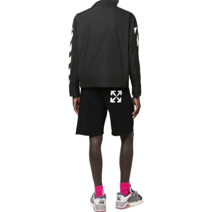 Chaqueta con cremallera en la solapa y diseño de rayas laterales en las mangas para hombre de Off-White, colección FW22, color negro